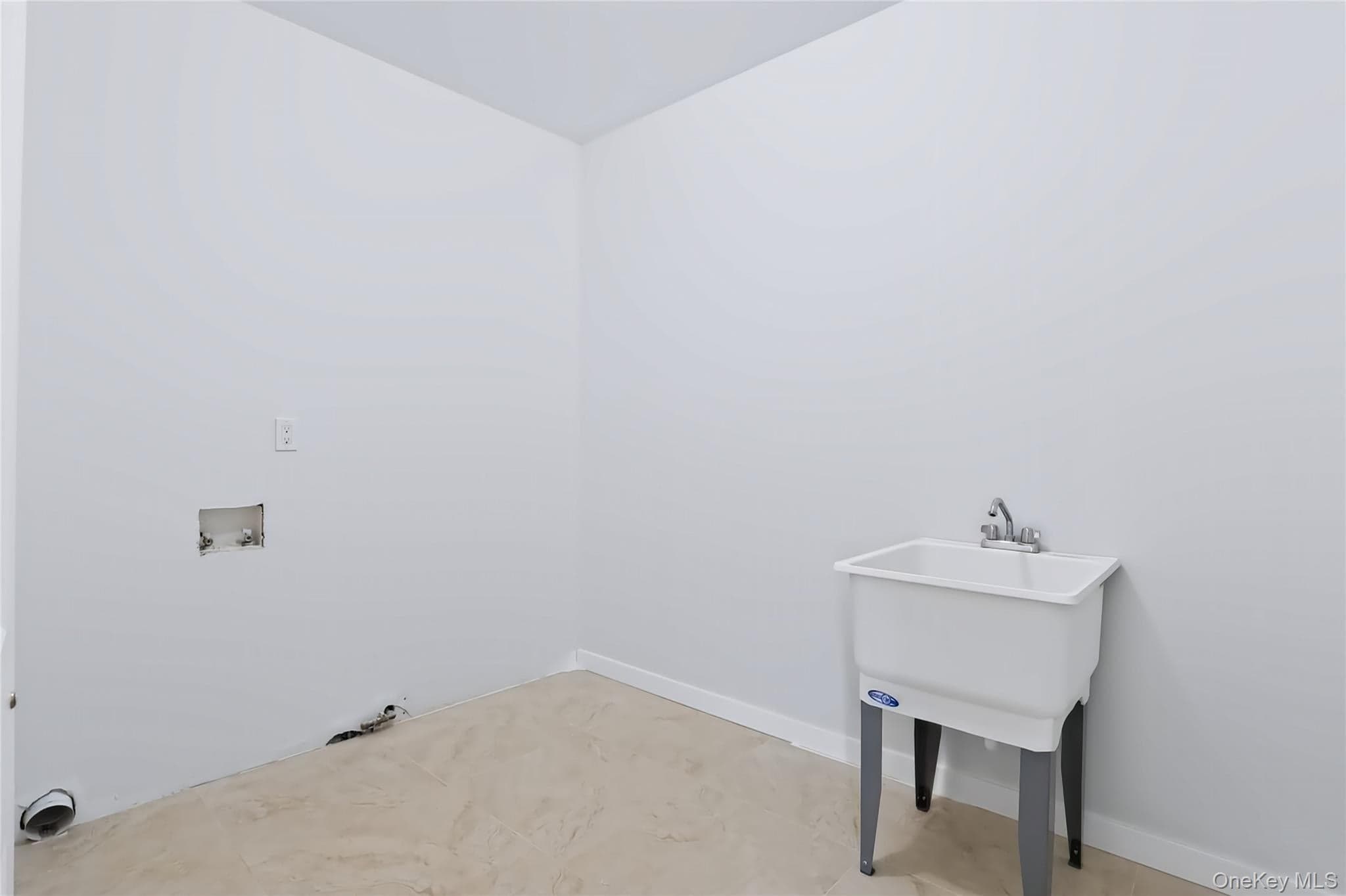 16 Phyllis Terrace Unit: 302 thumbnail 12