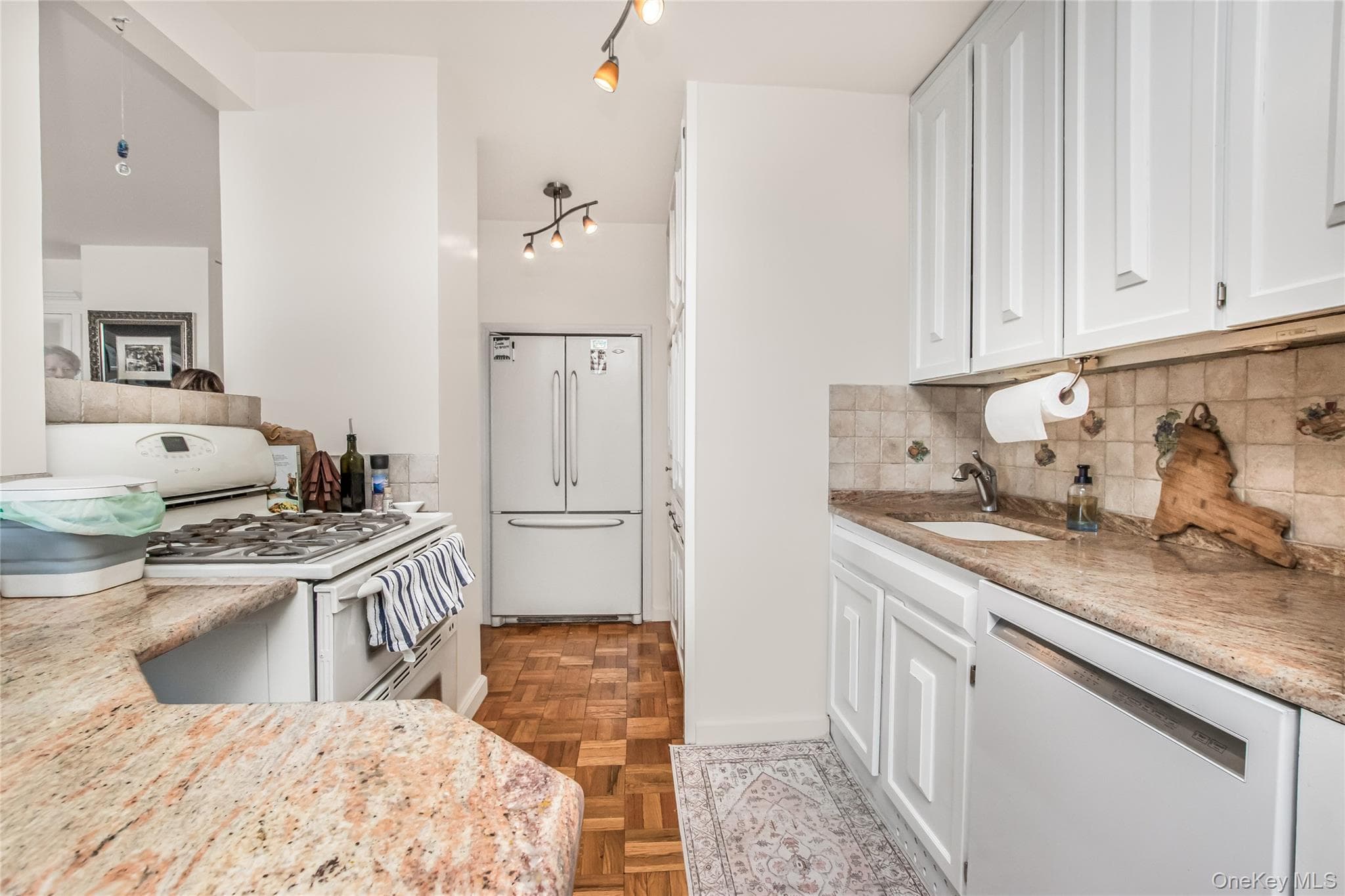 2500 Johnson Avenue Unit: 5F thumbnail 7