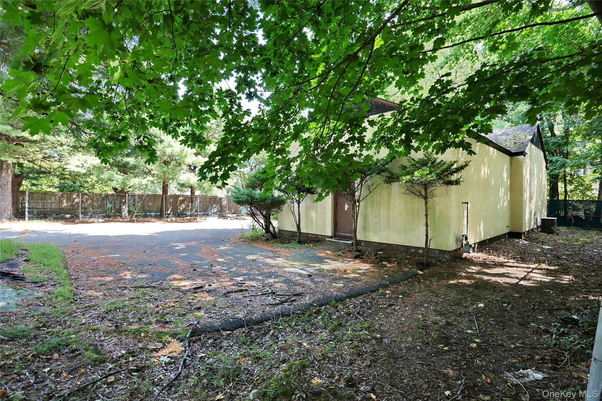 33 Church Road thumbnail 13