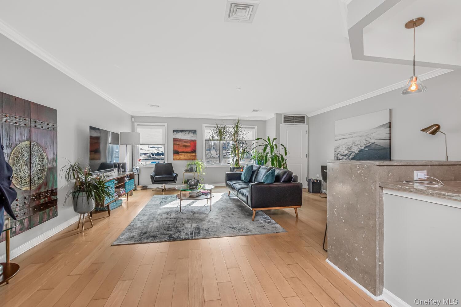 1490 Outlook Avenue Unit: 1D thumbnail 2