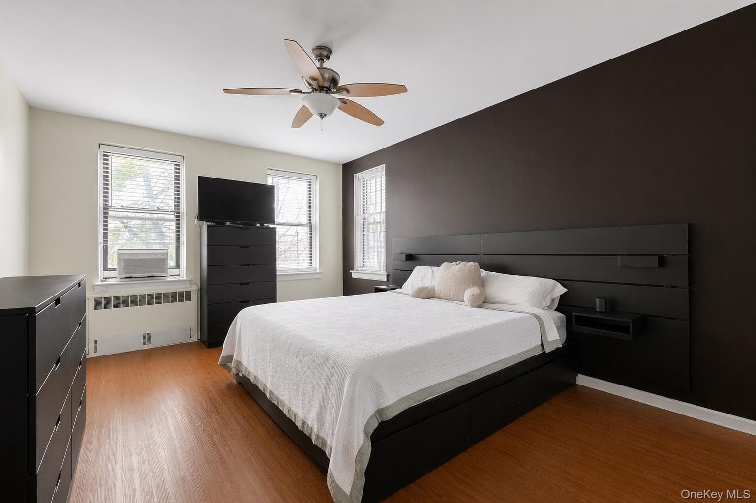 143-50 Hoover Avenue Unit: 304 thumbnail 16
