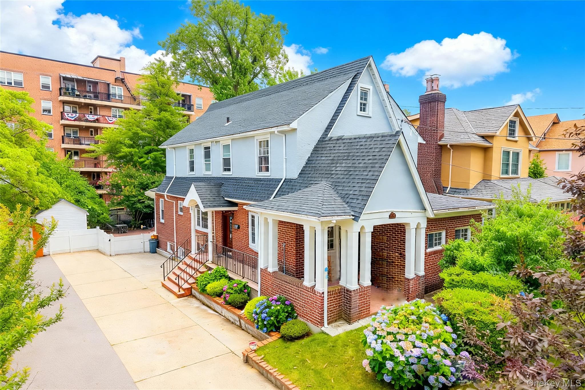 609 161st Street thumbnail 2
