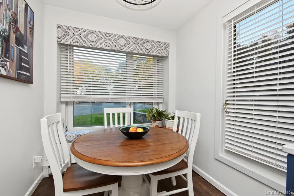 20 Lakeview Court thumbnail 13