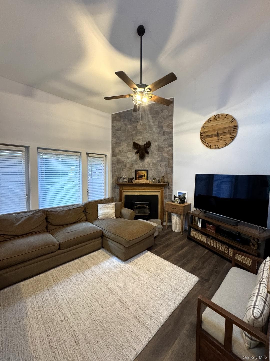 20 Lakeview Court thumbnail 19