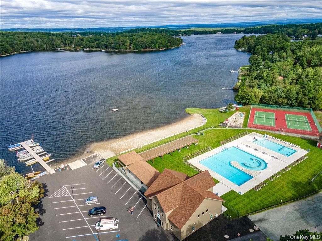 20 Lakeview Court thumbnail 37