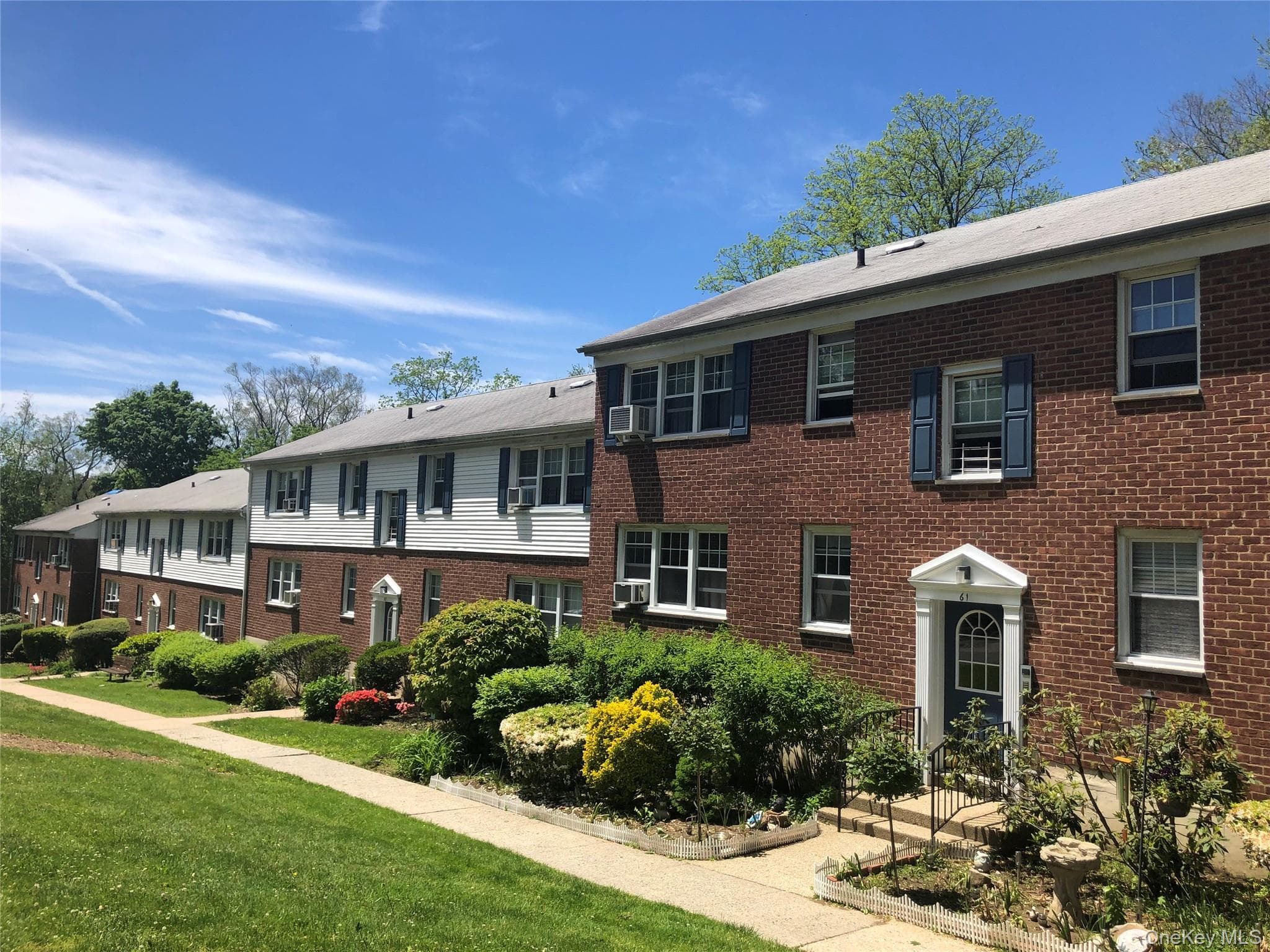 103 Columbus AVE Unit: 2B, Harrison