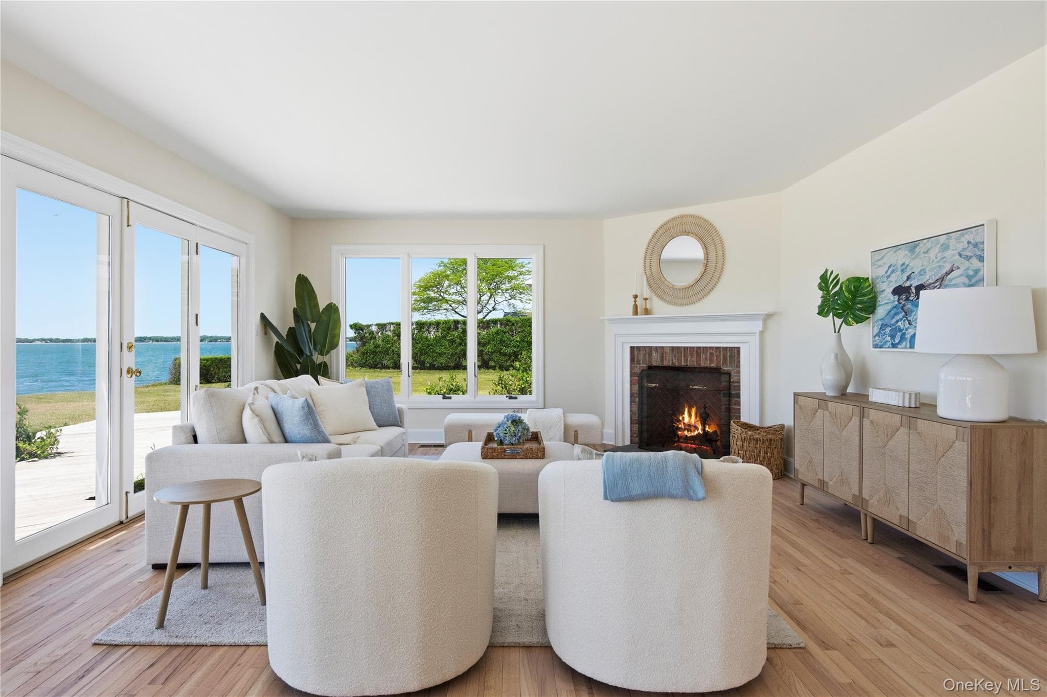 90 Peconic Avenue thumbnail 11