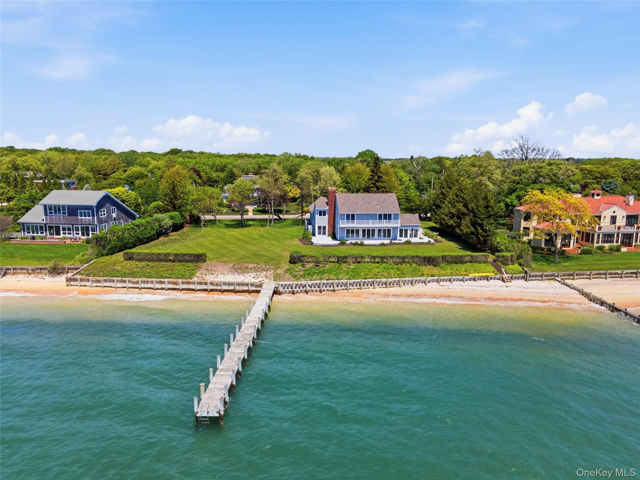 90 Peconic Avenue thumbnail 3