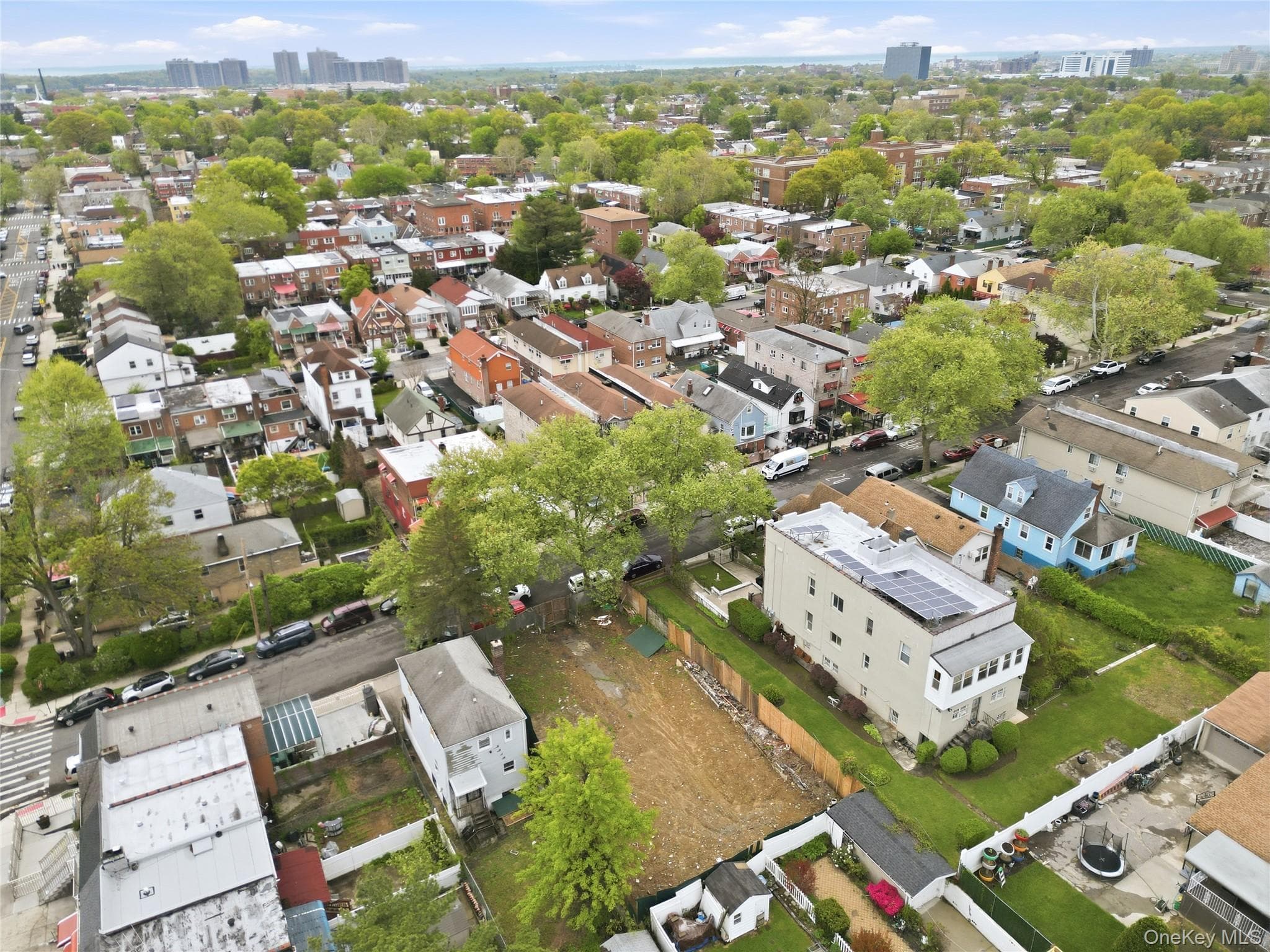 2945 Tenbroeck Avenue thumbnail 9