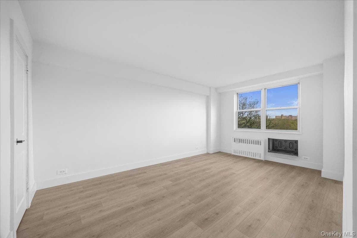 880 Boynton Avenue Unit: 10H thumbnail 22