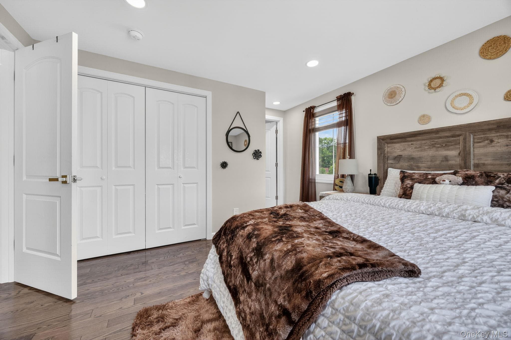 99 Kuhl Avenue thumbnail 15