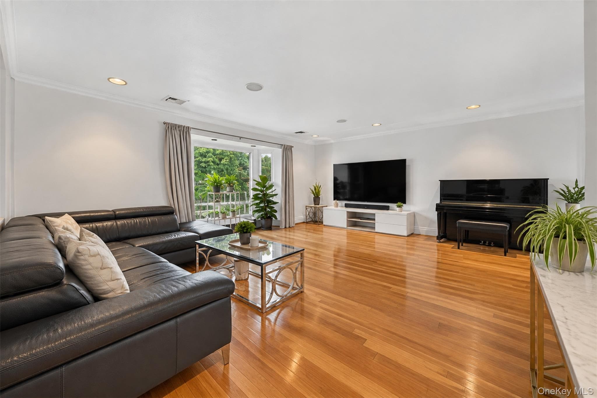 68 Hazelwood Drive thumbnail 4