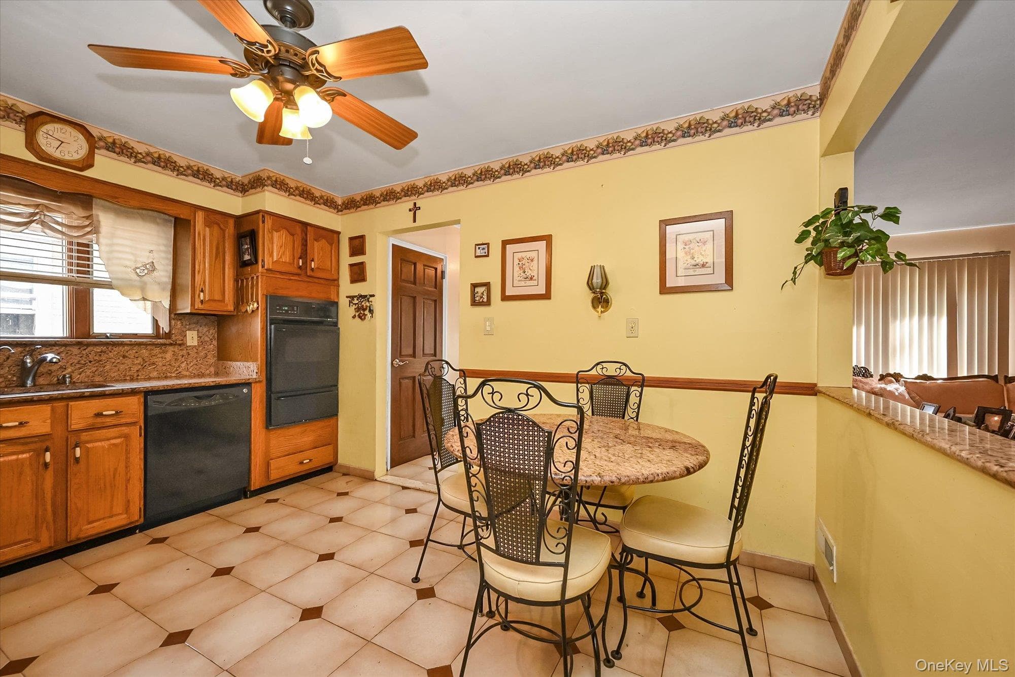 160-29 25th Avenue thumbnail 5