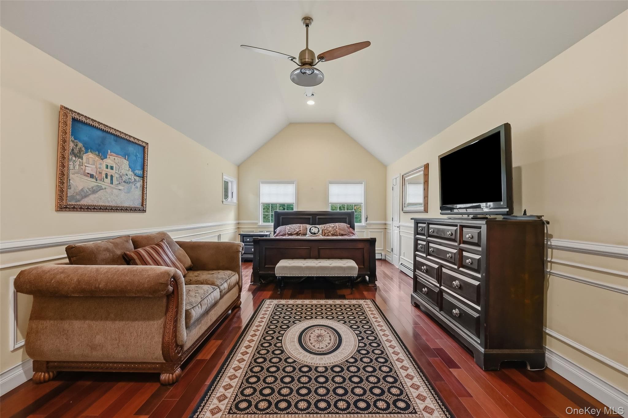48 Greenwich Avenue thumbnail 34