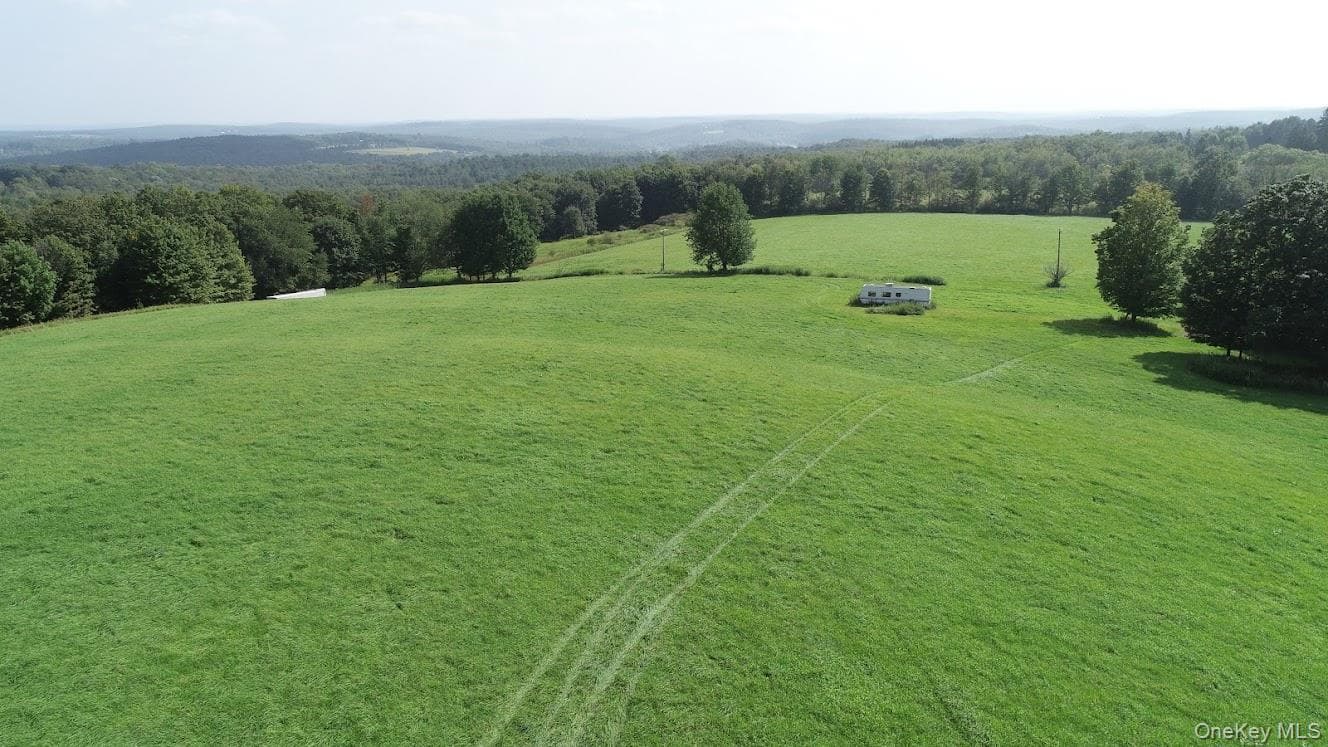 354 E Hill Road thumbnail 43
