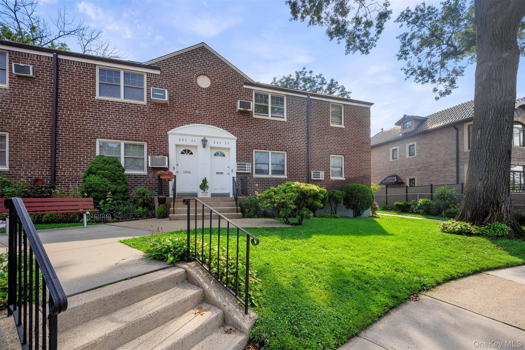 249-33 64th Avenue Unit: 1 thumbnail 3