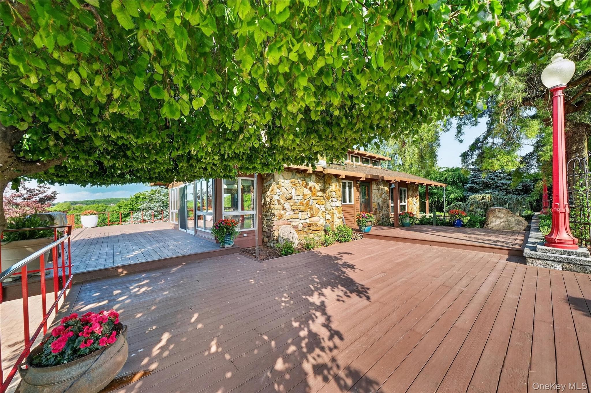 165 Hasbrouck Road thumbnail 9