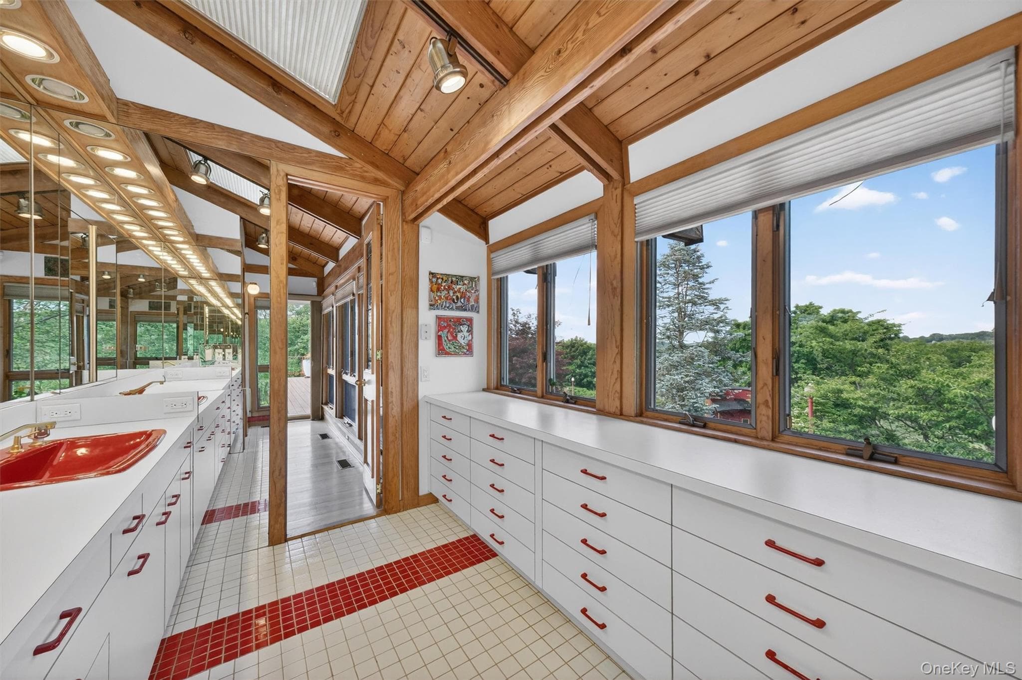 165 Hasbrouck Road thumbnail 26