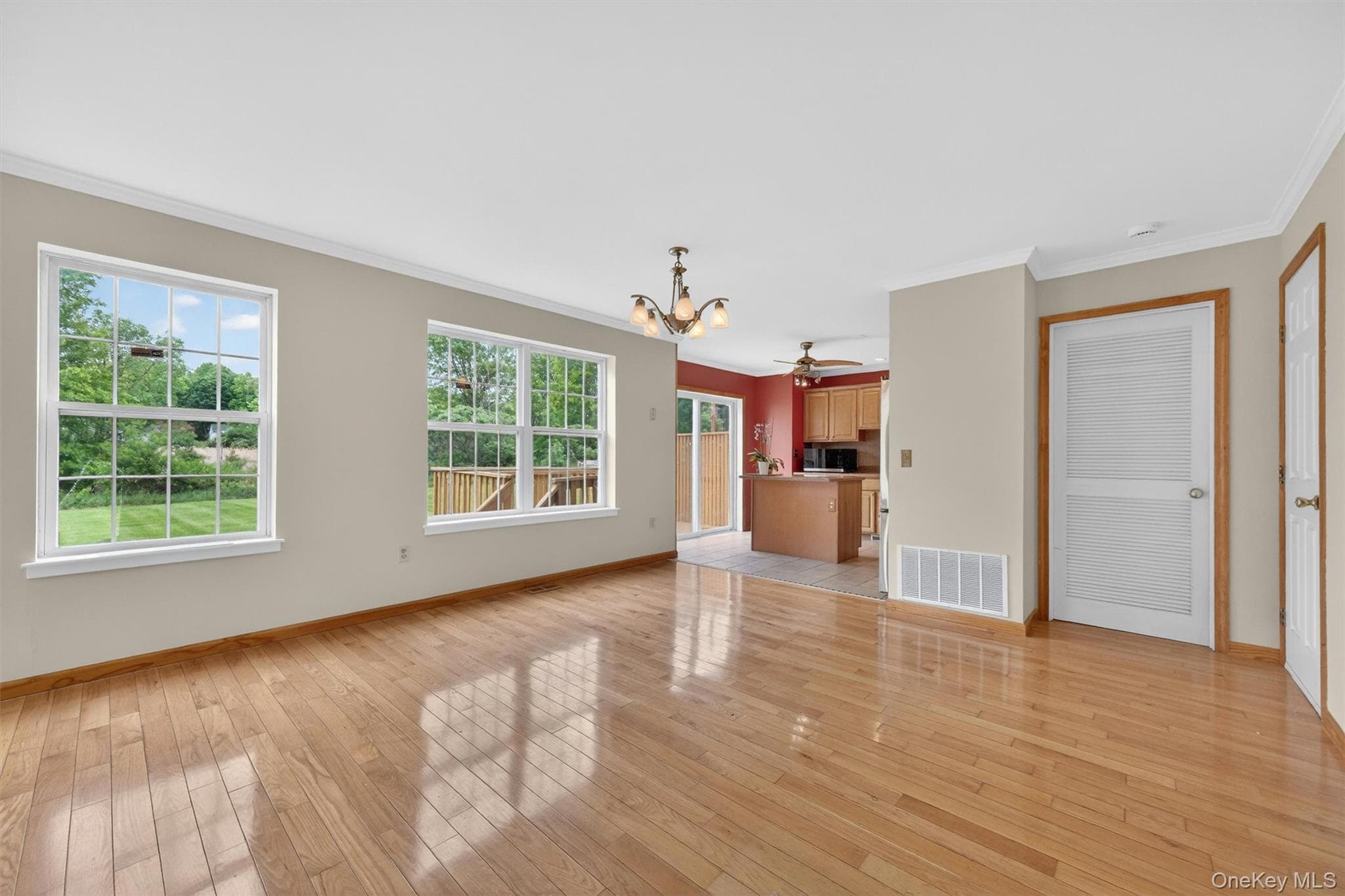 16 Woodfield Drive thumbnail 13