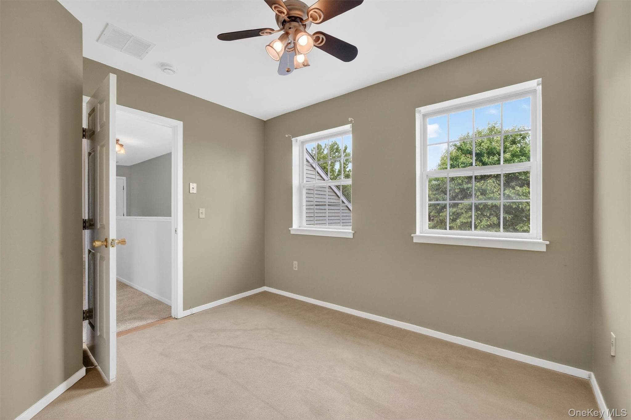 16 Woodfield Drive thumbnail 36