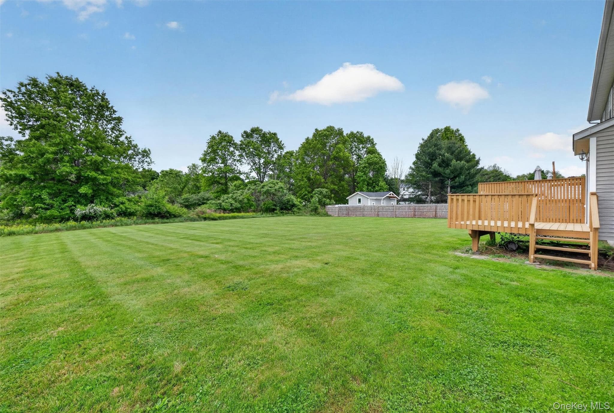 16 Woodfield Drive thumbnail 43