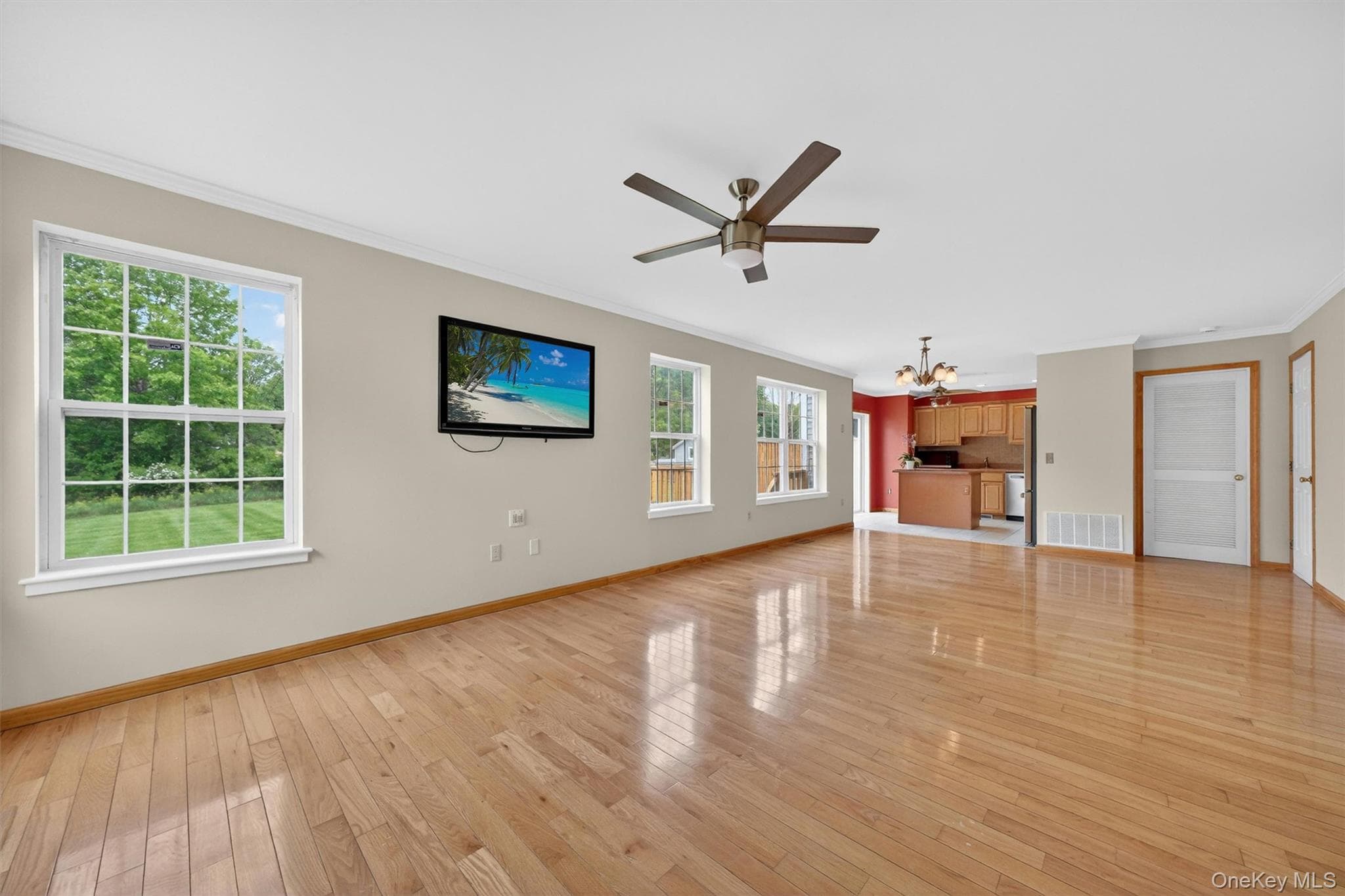 16 Woodfield Drive thumbnail 11