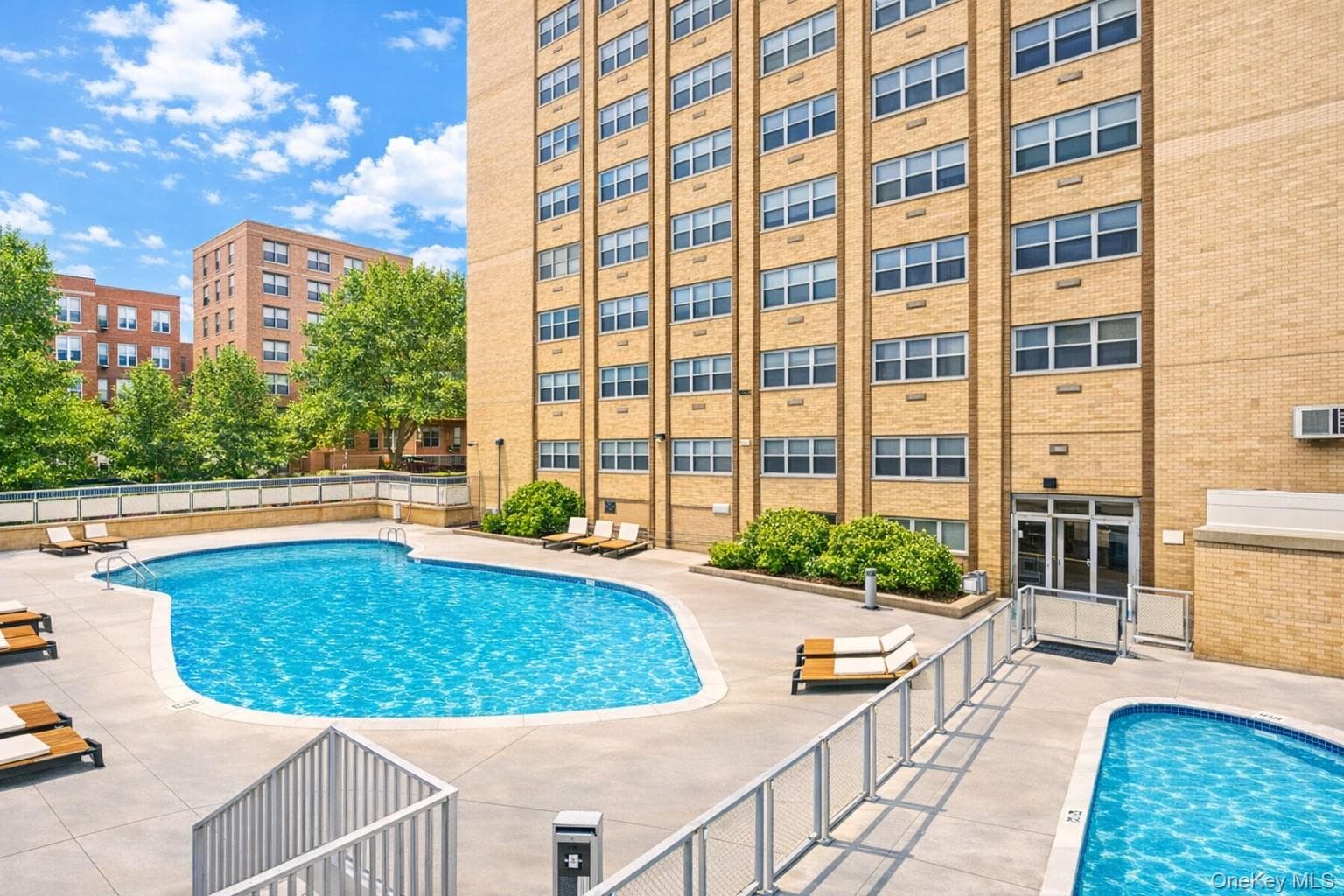 66-36 Yellowstone Blvd Blvd Unit: 18H thumbnail 25