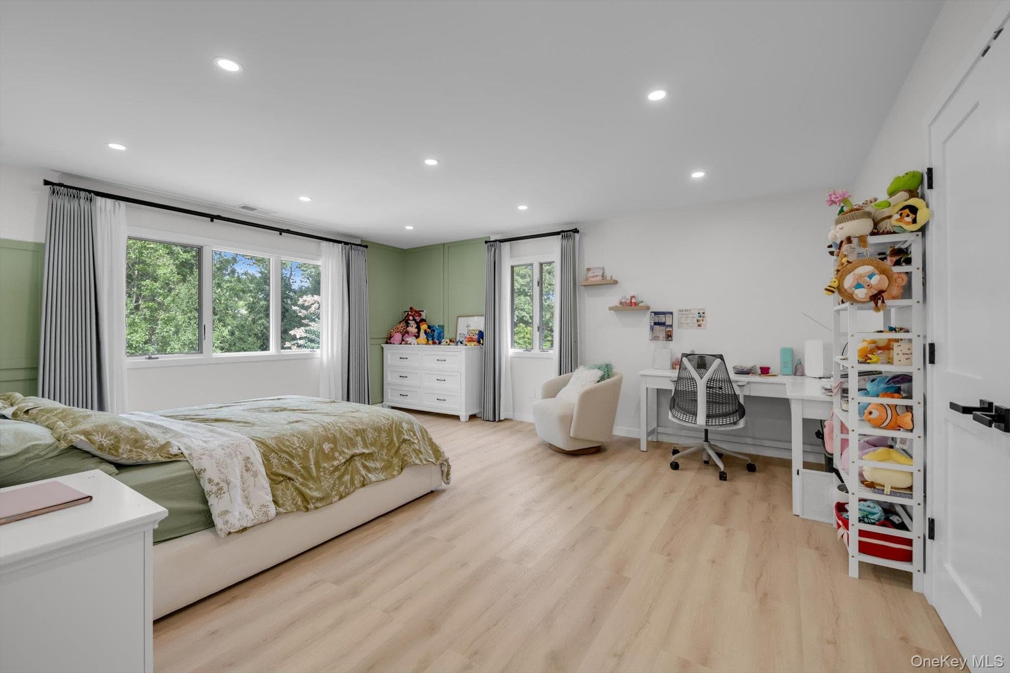 75 Belvedere Drive thumbnail 22