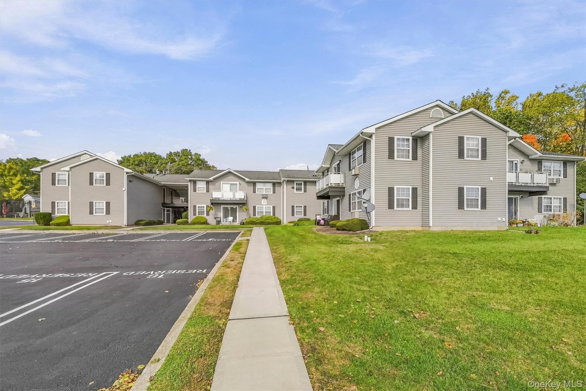 100 Hillside Drive Unit: B10 thumbnail 3