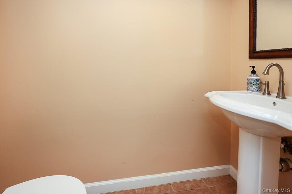41 Cambria Road thumbnail 29