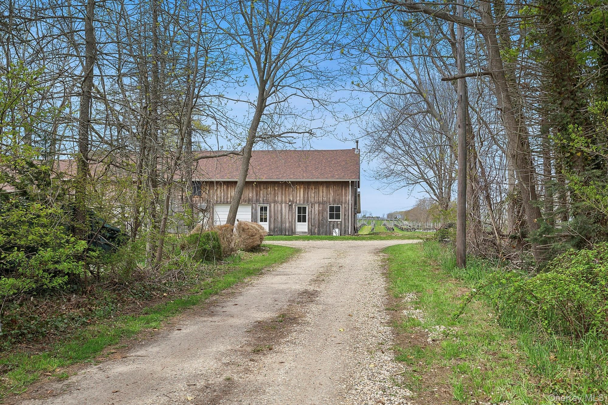 37025 Main Road thumbnail 3