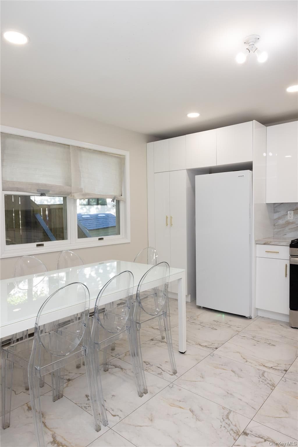 4 Rita Avenue Unit: B thumbnail 13
