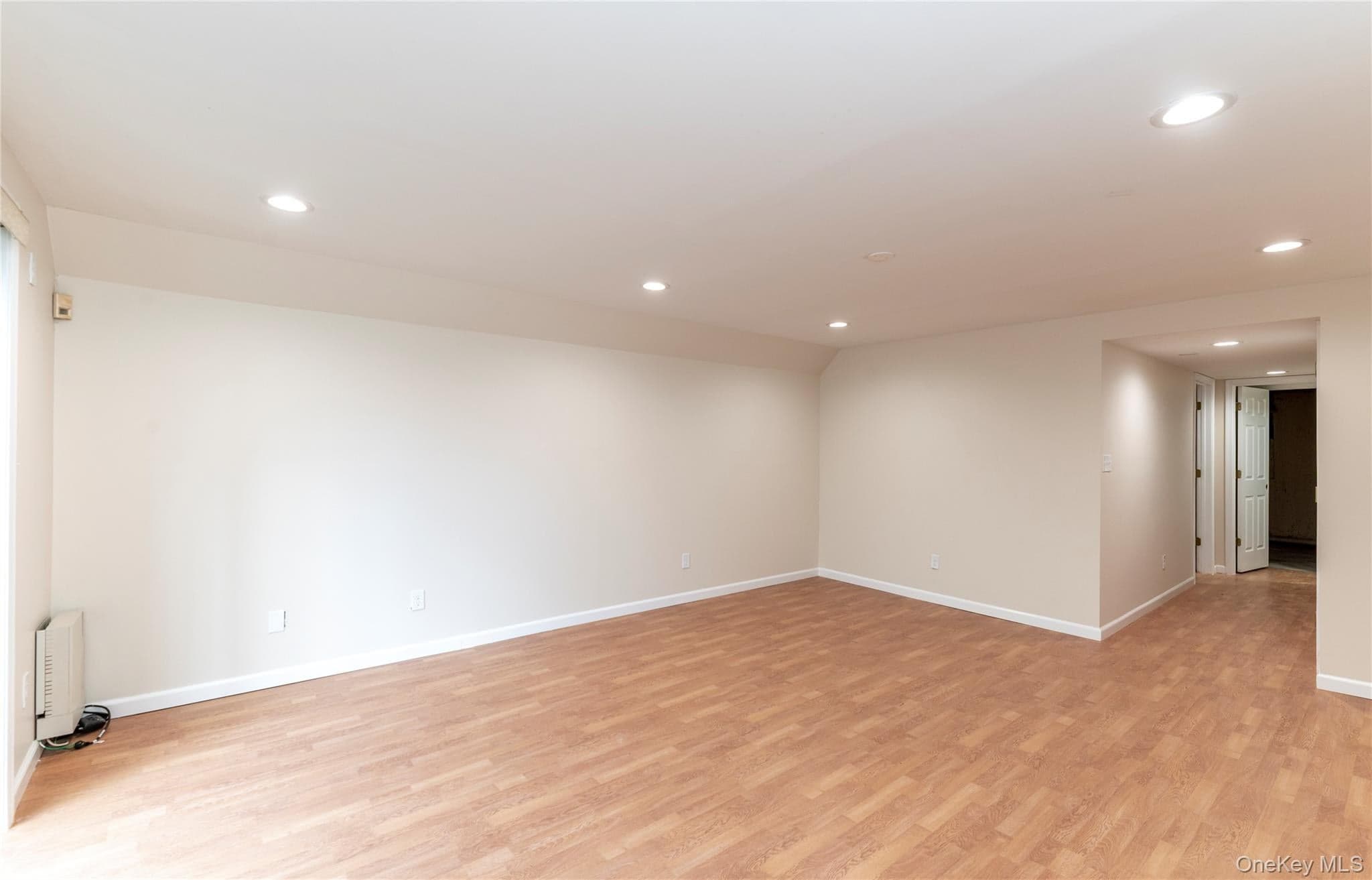 126 N Route 303 Unit: 2 thumbnail 19