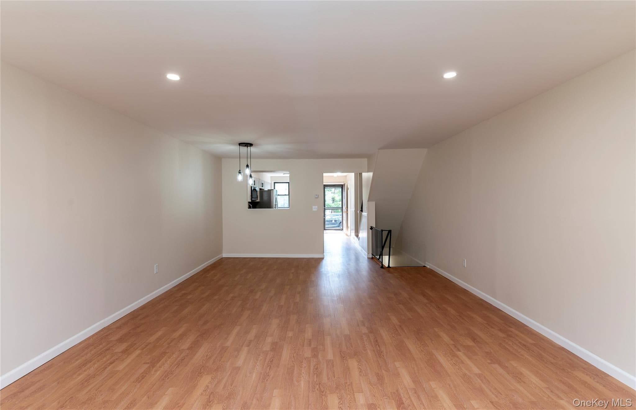 126 N Route 303 Unit: 2 thumbnail 4
