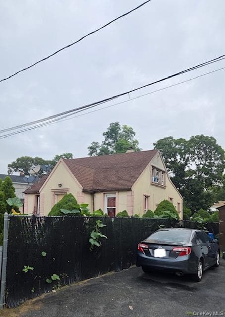 4 Andrews Avenue thumbnail 2