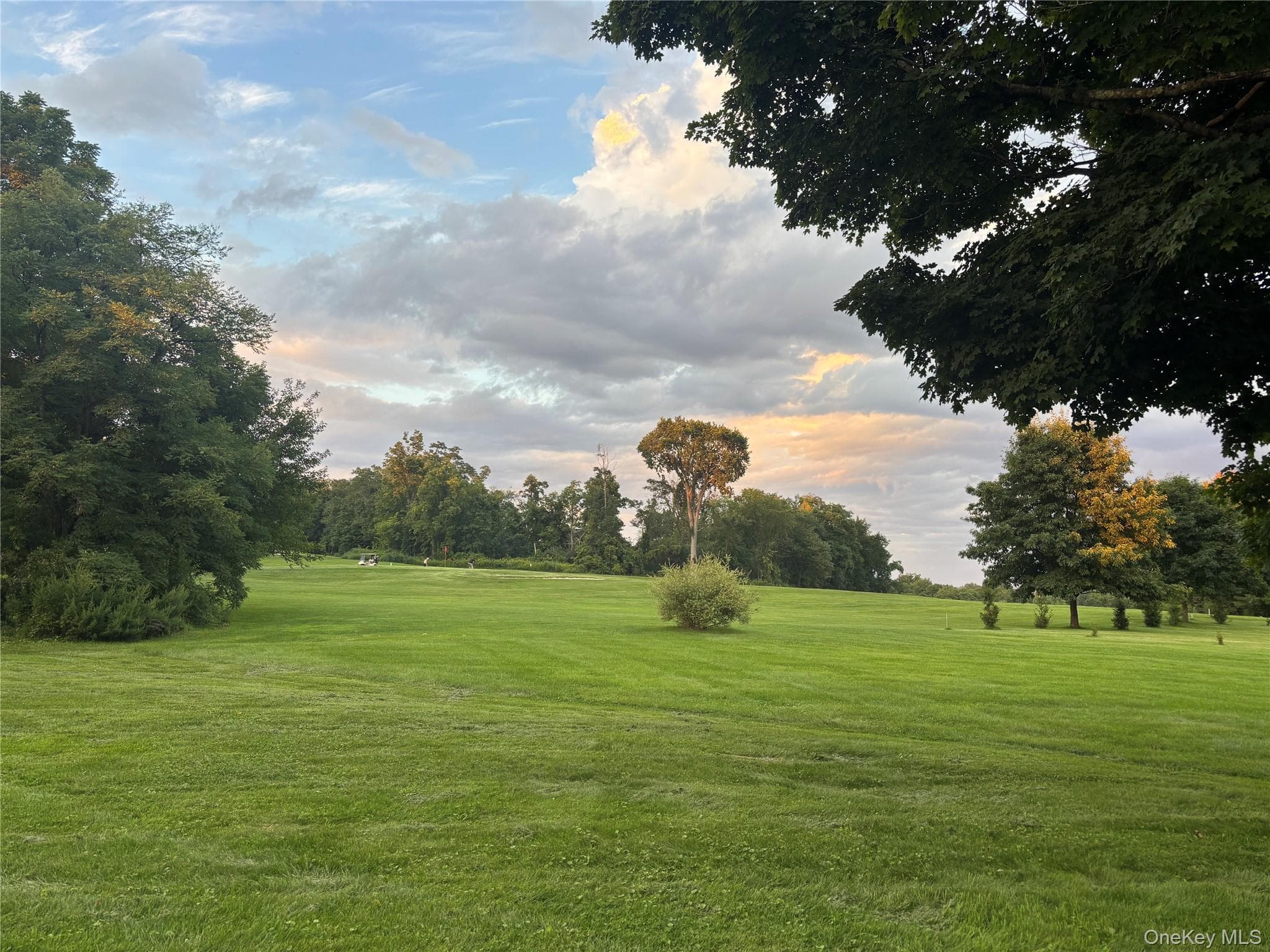 6 Country Club Road thumbnail 4