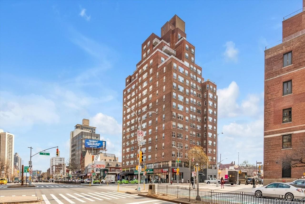 107-40 Queens Boulevard Unit: 12G thumbnail 2