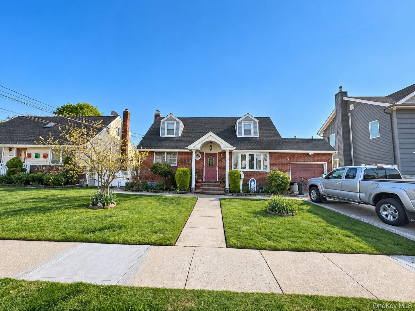 2360 York Street, East Meadow