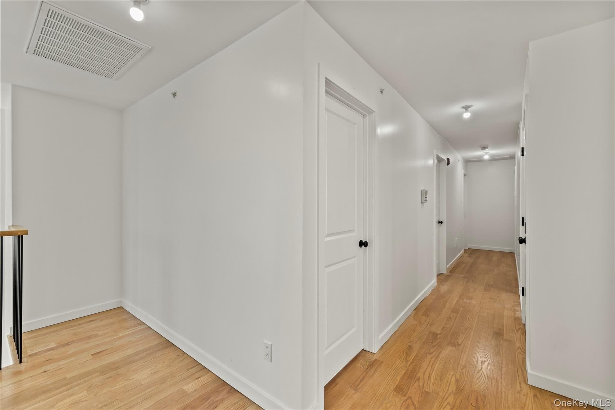 37 Ewing Avenue Unit: 201 thumbnail 24