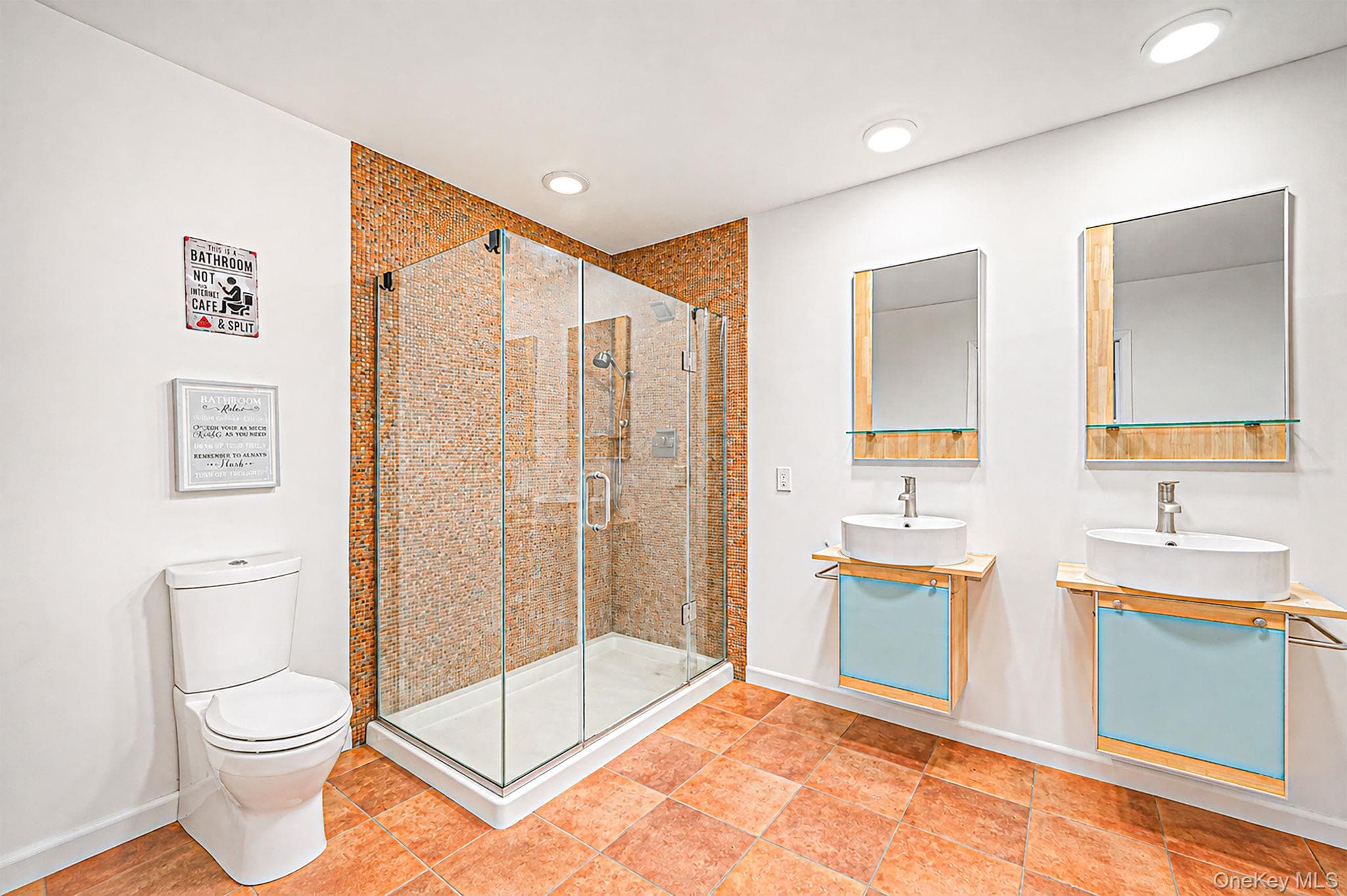 136 Woodhull Road thumbnail 12