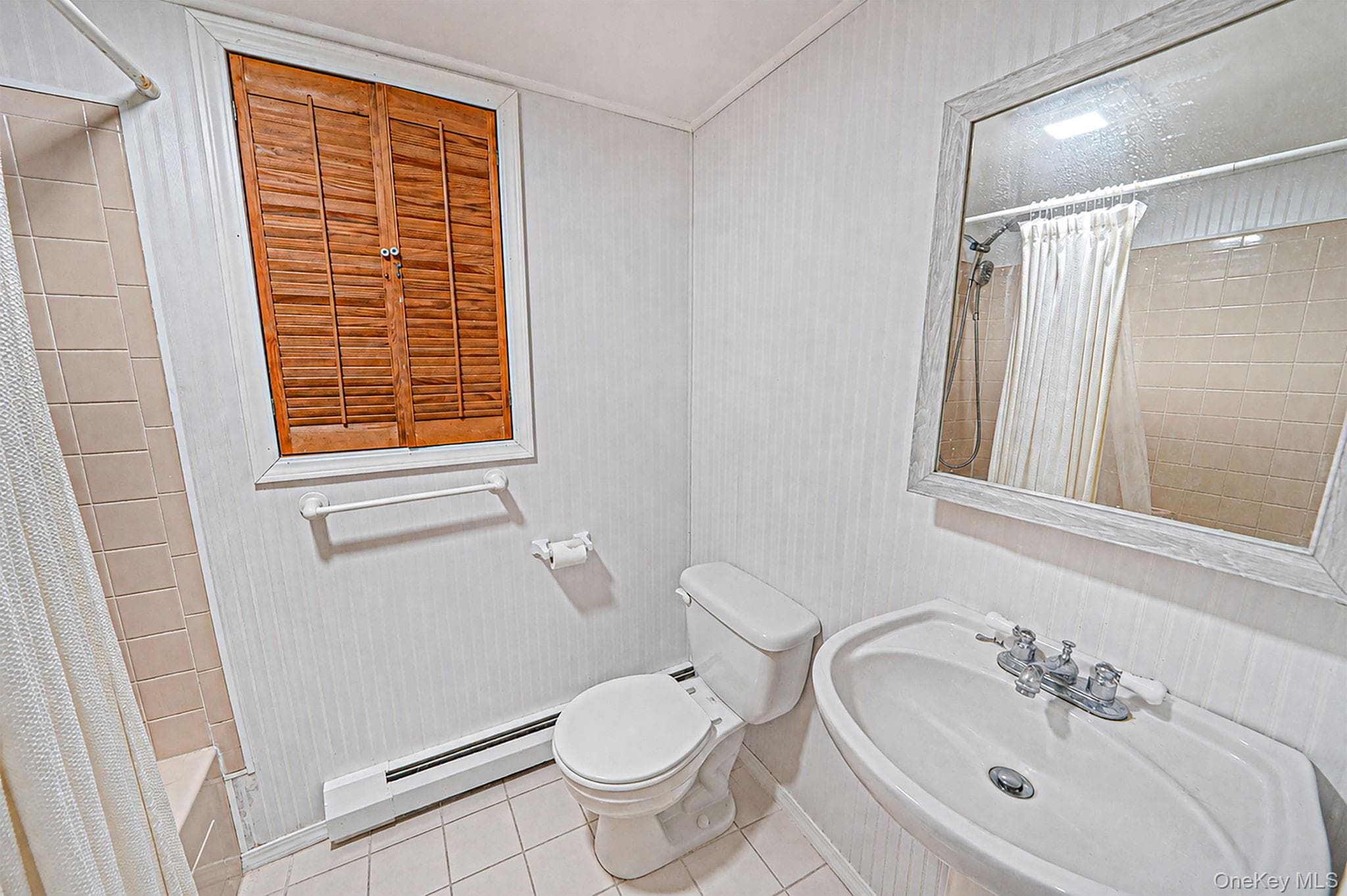 136 Woodhull Road thumbnail 22