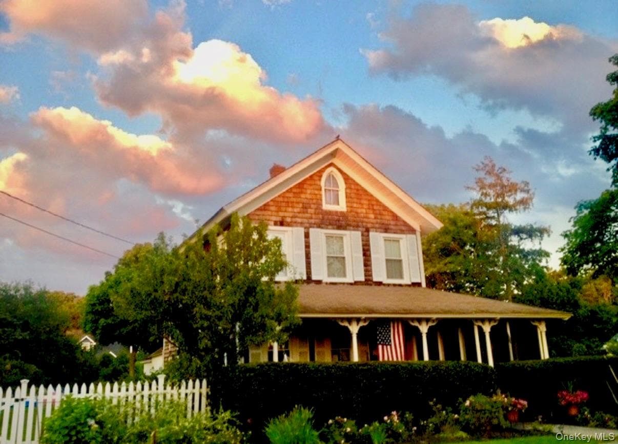 179 G Springville Road, Hampton Bays