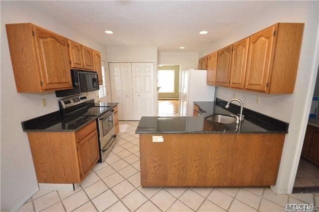 18 Larsen Avenue thumbnail 7