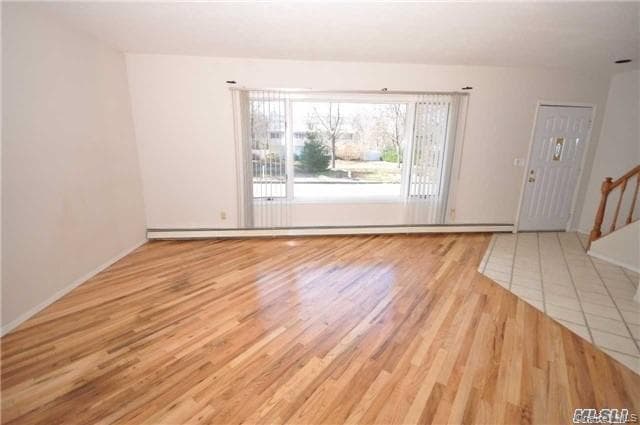 18 Larsen Avenue thumbnail 4