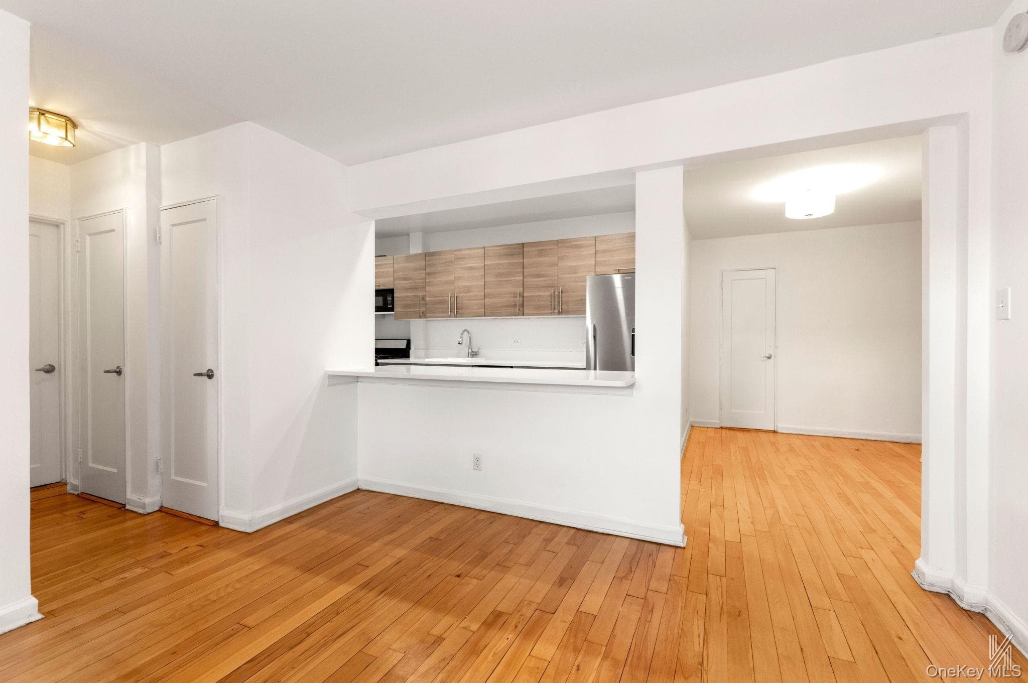 39-25 51st Street Unit: 1F thumbnail 7