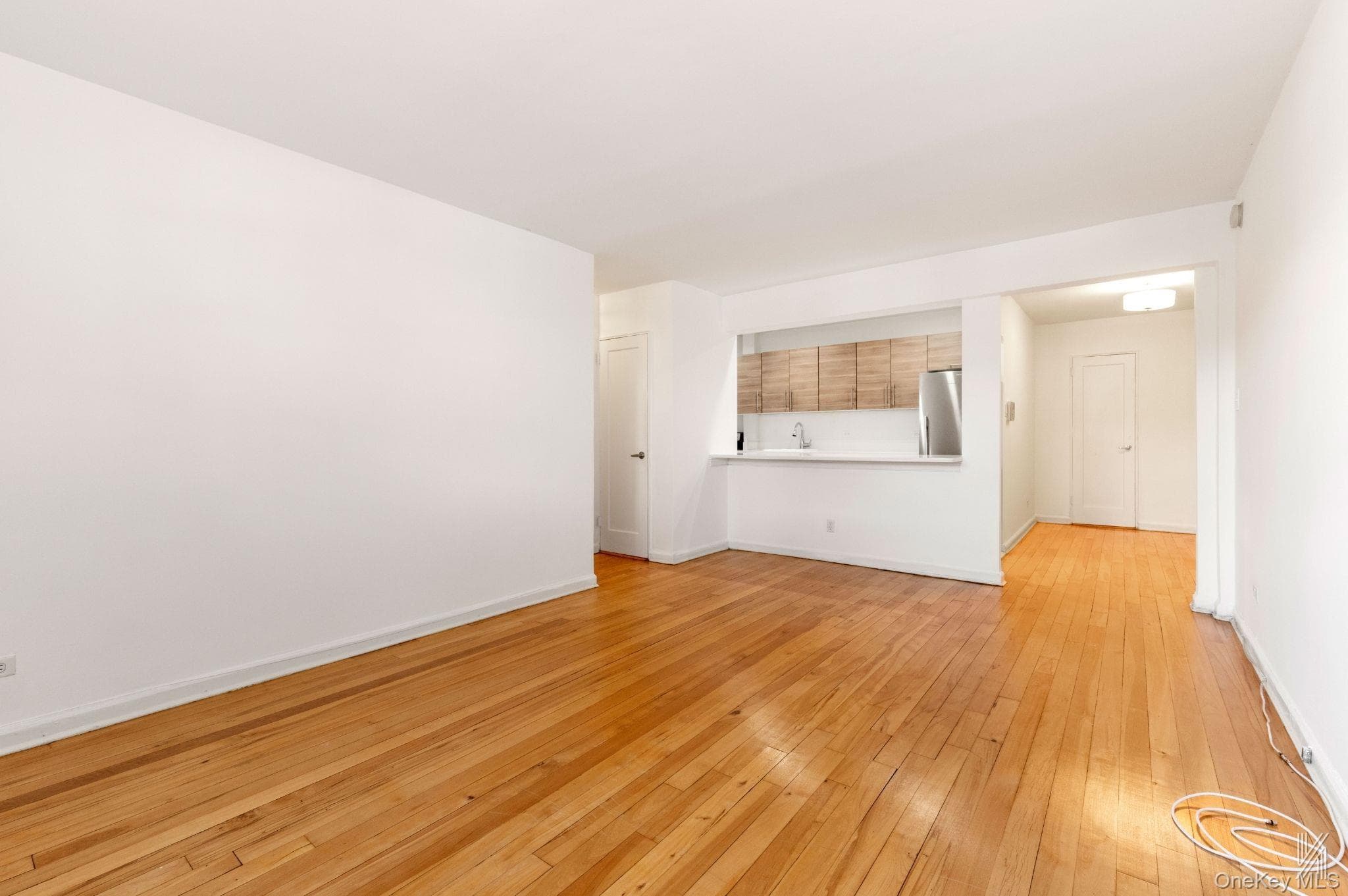 39-25 51st Street Unit: 1F thumbnail 6