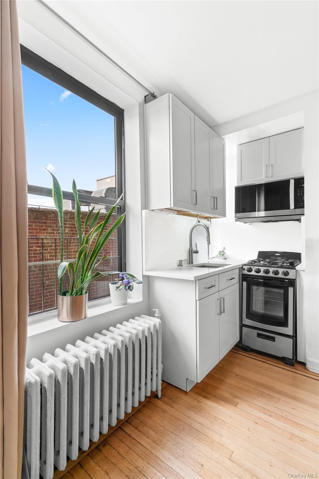 300 8th Avenue Unit: 4N thumbnail 3