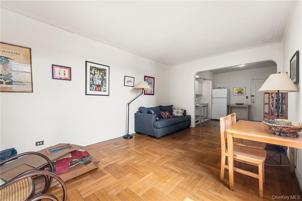 3015 Riverdale Avenue Unit: 5F thumbnail 9