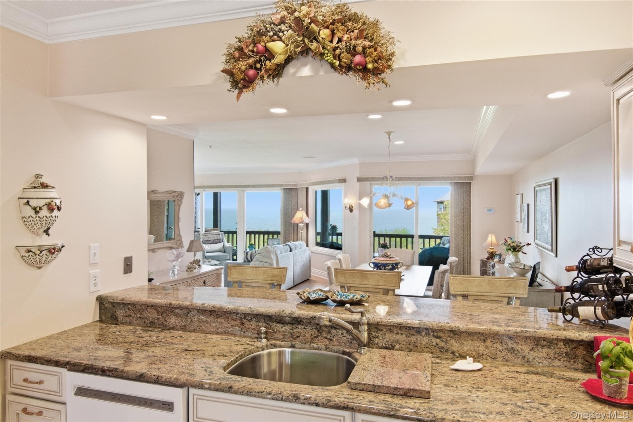 605 Fox Hill Drive thumbnail 10