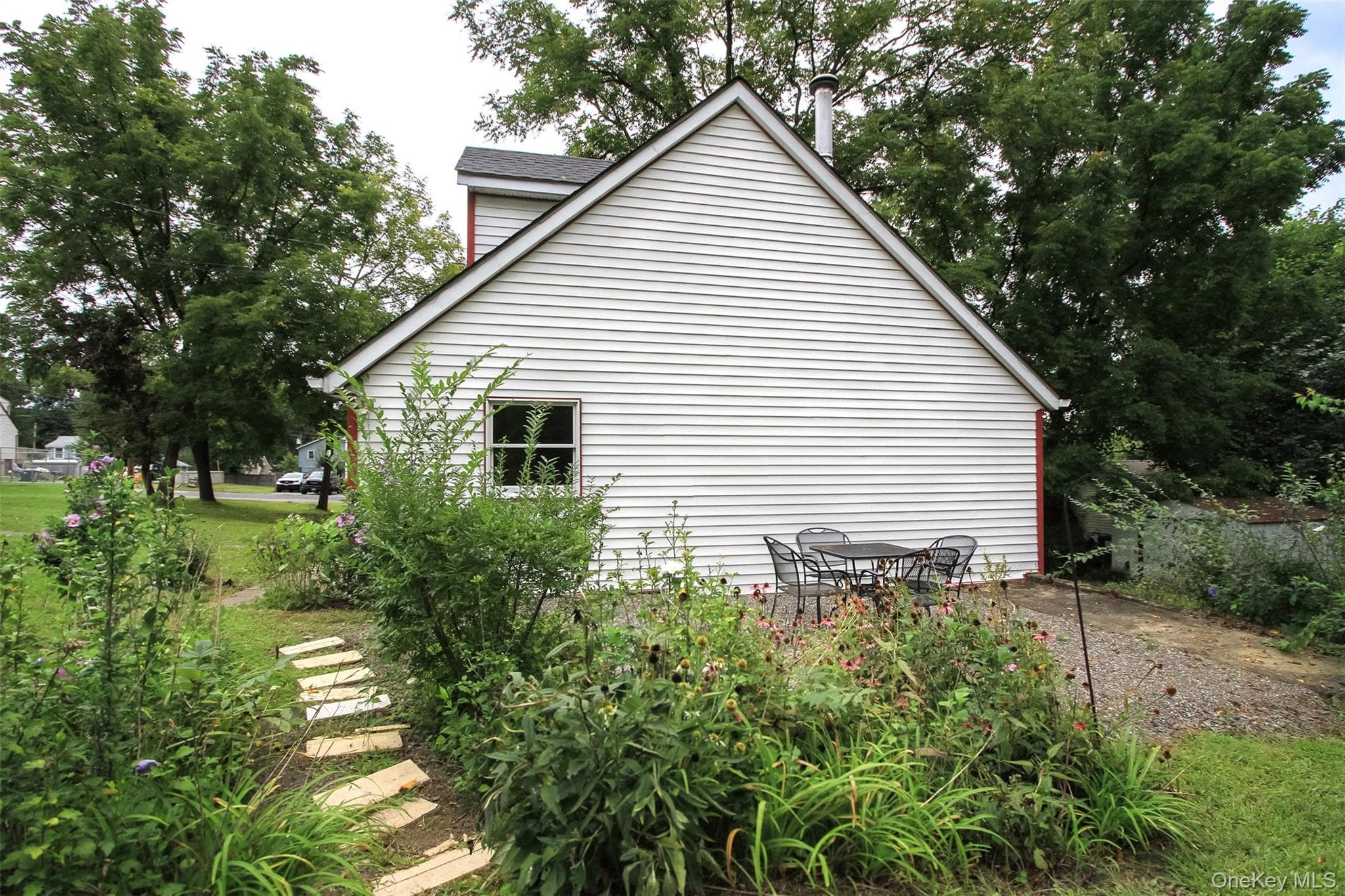 105 White Street thumbnail 31